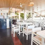 Fabhotel Yahweh Beach Inn With Bar, Calangute