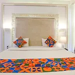 Fabhotel Yahweh Beach Inn With Bar, Calangute